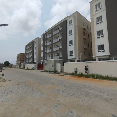 Fantastic 2bedroom Flat Upstairs, Western Foreshore Estate, Osapa, Lekki, Lagos, Flat / Apartment for Sale