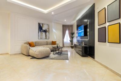 Deluxe 2 Bedroom Terrace Duplex with Pool, Gym and Ps5., Lekki Phase 1, Lekki, Lagos, Flat / Apartment Short Let