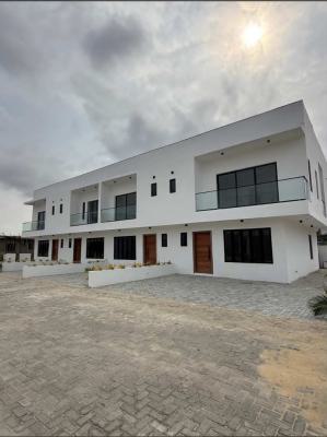 Luxury 3-bedroom Terrace + Bq in Abraham Adesanya!  Discove, Abraham Adesanya, Ajah, Lagos, Terraced Duplex for Sale