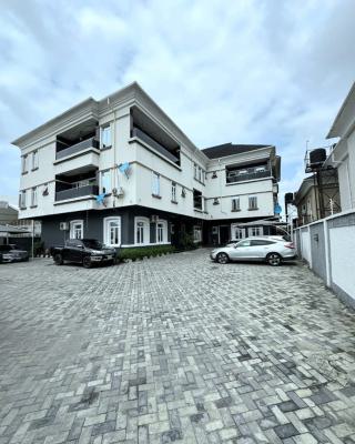 Well-maintained 3-bedroom Terrace Duplex with Bq, Lekki Phase 1, Lekki, Lagos, Terraced Duplex for Rent