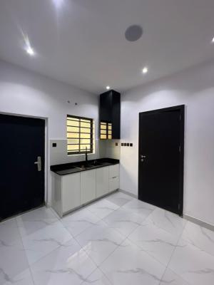 Very Serene 2 & 3 Bedroom Apartment with Elevator, Lekki Phase 1, Lekki, Lagos, Flat / Apartment for Sale