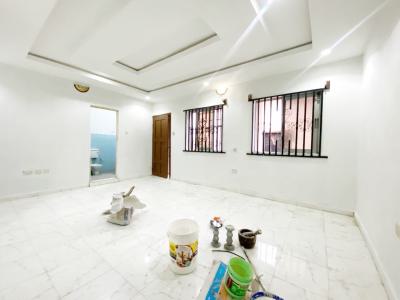 a Well Maintained Spacious Mini Flat, Gra Phase 1, Magodo, Lagos, Mini Flat (room and Parlour) for Rent
