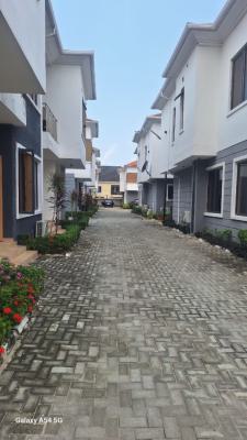 Tastefully Built Well Mentained Fully Serviced 3bed Apartment with Bq, Agungi,lekki ,lagos ,nigeria, Agungi, Lekki, Lagos, Flat / Apartment for Rent