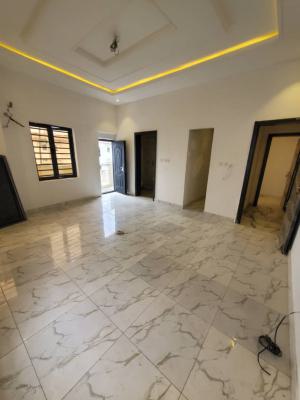 Brand New Masters Bedroom in a Shared Apartment at Ologolo, L, Ologolo, Lekki, Lagos, Flat / Apartment for Rent