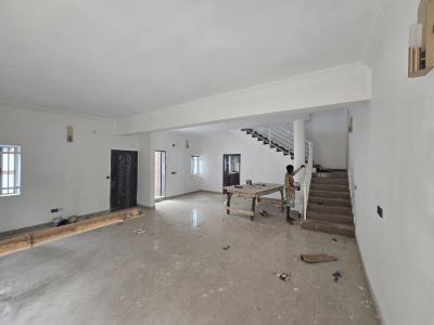 Newly Renovated 4-bedroom Semi-detached + 2 Rooms Bq, Off Admiralty Way, Lekki Phase 1, Lekki, Lagos, Semi-detached Duplex for Rent