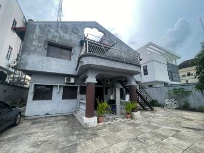 Decent 6bedroom House with 2 Mini-flat Bq, Off Admiralty Way, Lekki Phase 1, Lekki, Lagos, Detached Duplex for Sale