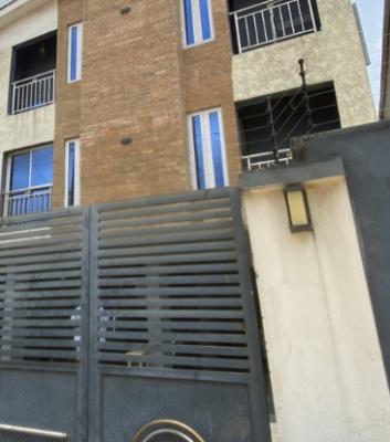 Lovely Renovated Miniflat, Abeokuta, Ebute Metta East, Yaba, Lagos, Mini Flat (room and Parlour) for Rent