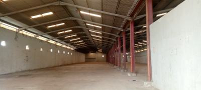 Massive  Warehouse with Big Office Space, Facing The Express Along Oshodi/apapa Express Way, Oshodi, Lagos, Warehouse for Rent