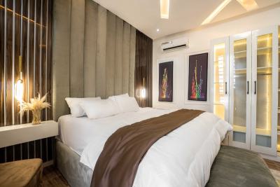 Luxury 2 Bedroom Apartment Off Freedom Way Ikate, Emma Adokpaye Drive, 106104 Lekki, Nigeria, Ikate Elegushi, Lekki, Lagos, Flat / Apartment Short Let
