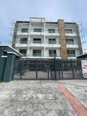 Warm 2 Bedroom Apartment with Pool & Elevator in a Secured Location, Lekki Phase 1, Lekki, Lagos, Flat / Apartment for Sale