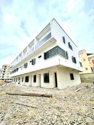 2 Bedroom Terrace Duplex in a Secured Estate, Lekki Phase 1, Lekki, Lagos, Terraced Duplex for Sale