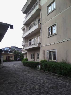 3 Bedroom Flat, Off Admiralty Way, Lekki Phase 1, Lekki, Lagos, Flat / Apartment for Rent
