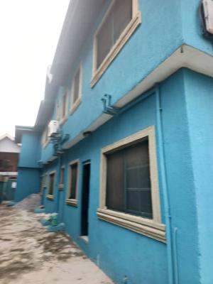 Well Renovated Standard 3 Bedroom Apartment, Off Grammar School Opposite, Ojodu Berger, Ojodu, Lagos, Flat / Apartment for Rent