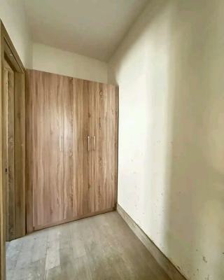 Executive Roomself Contain, Central Surulere, Surulere, Lagos, Self Contain (single Rooms) for Rent