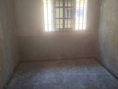 Standard P.o.p Mini Flat, Owutu Ishawo Road Via Agric Bus Stop Ikorodu, Isawo, Ikorodu, Lagos, Mini Flat (room and Parlour) for Rent