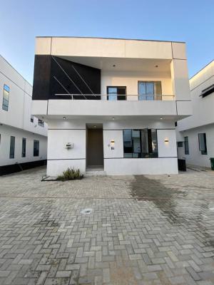 4 Bedrooms Detached House with Bq, Lekki, Lagos, Detached Duplex for Sale