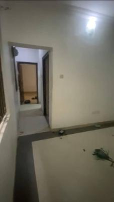 Portable 2 Bedrooms Flat, Very Close to R Jolad, Gbagada, Lagos, Flat / Apartment for Rent