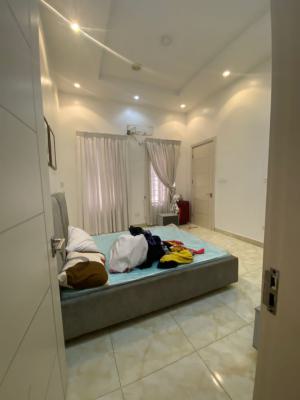 Luxury Single Rooms with Shared Fully Fitted Kitchen, Oral Extension Lekki Lagos, Lekki, Lagos, Flat / Apartment for Rent