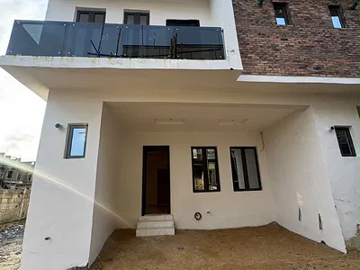 Affordable 4 Bedrooms Terraced Duplex