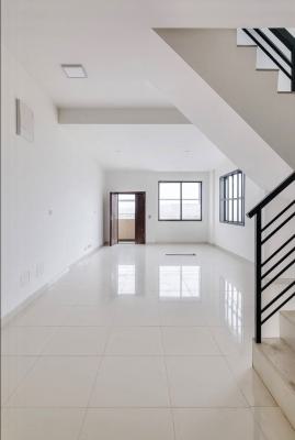 Swanky 2 Bedroom Loft in a New Estate, Off Freedom Way, Lekki Phase 1, Lekki, Lagos, Flat / Apartment for Rent