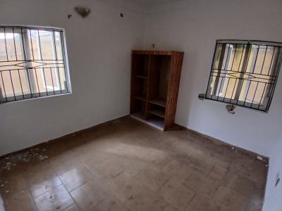 Massive Rooms in a Shared Apartment, Badore, Ajah, Lagos, Flat / Apartment for Rent