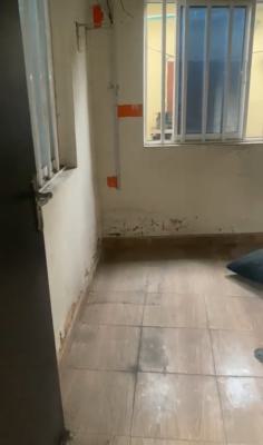 2 Bedroom Flat in a Good Place, Off Ogunlana Drive, Surulere, Lagos, Flat / Apartment for Rent