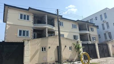 Well Maintained 4 Bedroom House, on Platinum Road, Ikate, Lekki, Lagos, Terraced Duplex for Rent