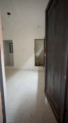 a Standard Studio Apartment, Shomolu, Lagos, Self Contain (single Rooms) for Rent