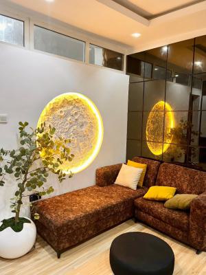 Beautifully Furnished One Bedroom Apartment with Elevator, Off Admiralty Way, Lekki Phase 1, Lekki, Lagos, Flat / Apartment for Rent