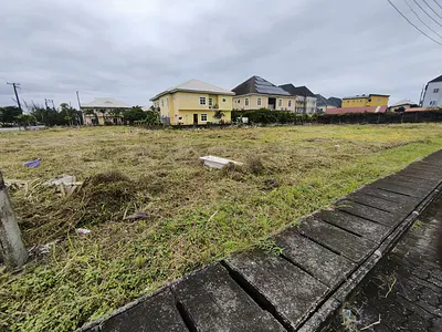 600SQM Bare Land in a Fully Serviced Estate — Northern Foreshore Estate Chevron Drive, Lekki, Lagos