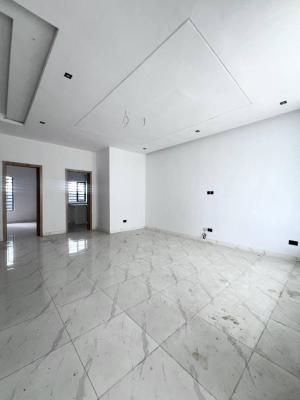 2 Bedroom Flat, Yaba, Lagos, Flat / Apartment for Rent