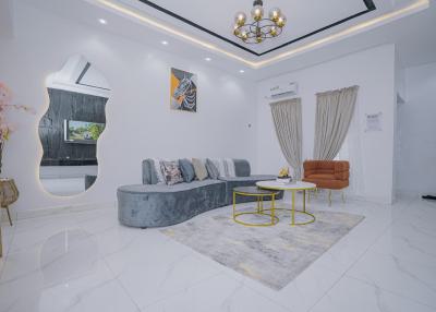 Luxury 2 Bedroom Apartment, Ikorodu, Lagos, Flat / Apartment Short Let