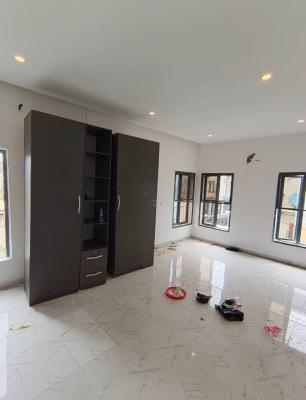 Studio Room Upstairs, Ologolo, Lekki, Lagos, Self Contain (single Rooms) for Rent