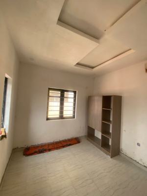 Standard 2 Bedroom Flat with Modern Facilities, Off Oduduwa Kilo Ikate Surulere Lagos, Surulere, Lagos, Flat / Apartment for Rent