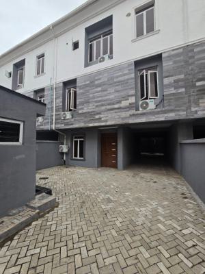 4 Bedroom Terrace with a Room Bq, Lekki Phase 1, Lekki, Lagos, Terraced Duplex for Rent