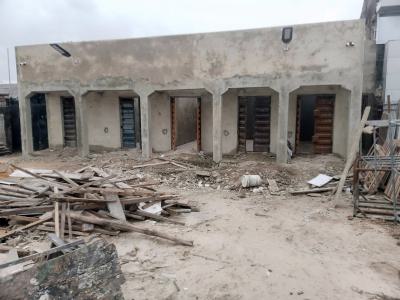 Shop in a Busy Area Facing Express Road, Bogije, Imalete Alafia, Ibeju Lekki, Lagos, Shop for Rent