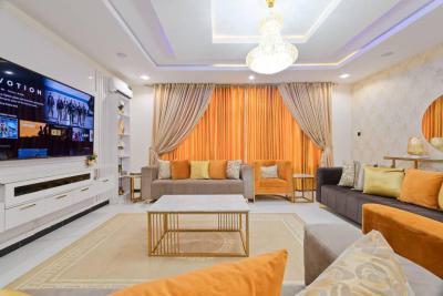 Luxurious 4 Bedroom Terrace Duplex, Ikeja Gra, Ikeja, Lagos, Flat / Apartment Short Let
