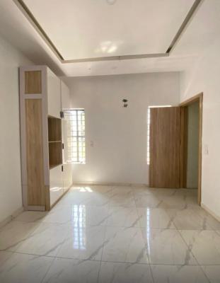 Room in a Shared Apartment, Idado, Lekki, Lagos, Self Contain (single Rooms) for Rent