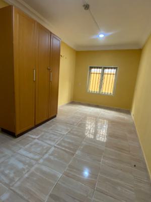 Spacious Luxury One Room in Shared Apartment, Onamusa Estate Beside Iddado, Lekki, Lagos, Flat / Apartment for Rent