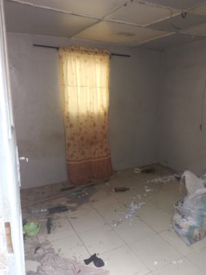 Single Room/ Face Me and Face You, Morekete Off Bayeku Road, Igbogbo, Ikorodu, Lagos, Self Contain (single Rooms) for Rent