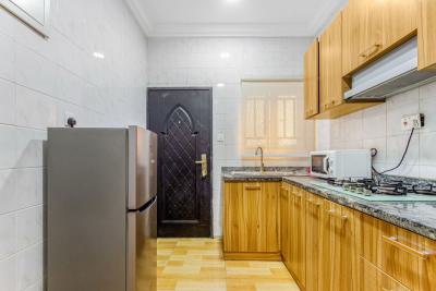 Furnished Miniflat, Lekki Phase 1, Lekki, Lagos, Mini Flat (room and Parlour) for Rent