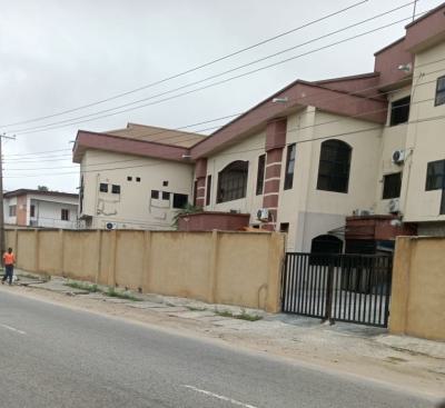 Multiple Outlets Office Complex, Adeniyi Jones, Ikeja, Lagos, Plaza / Complex / Mall for Sale