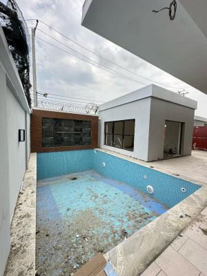 Exquisite Designed 3 Bedroom Apartment with Pool, Gym & Elevator, Exquisite Designed 3 Bedroom Apartment with Pool, Gym & Elevator, Lekki Phase 1, Lekki, Lagos, Flat / Apartment for Sale