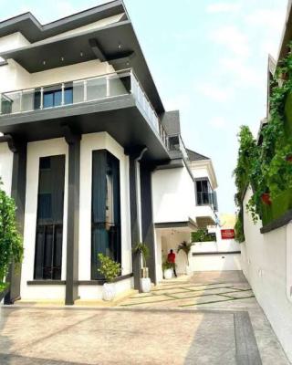 7-bedroom Boutique Hotelfully Equipped with Modern  Imported Facilitie, Chevy View Estate, Lekki, Lagos, Hotel / Guest House for Sale