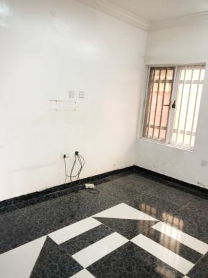 Luxury 3 Bedroom Flat, Gra Phase 1, Magodo, Lagos, Flat / Apartment for Rent