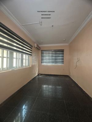 Lovely 2 Bedroom Flat, Off Herbert Macaulay Way, Yaba, Lagos, Flat / Apartment for Rent