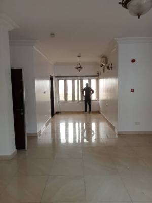 Service 3bedroom Flat, Adeniyi Jones Ikeja Lagos, Ikeja, Lagos, Flat / Apartment for Rent