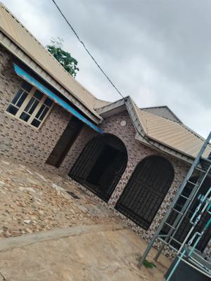 4 Bedroom Bungalow in a Serene Area, Iyana Church, Alakia, Ibadan, Oyo, Detached Bungalow for Sale