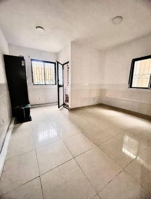 Selfcon with Ac and Bed ( Upstairs), Osapa, Lekki, Lagos, Self Contain (single Rooms) for Rent