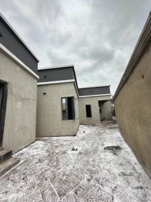 Luxury 3 Bedroom Bungalow with a Security House, Ibadan, Oyo, House for Sale